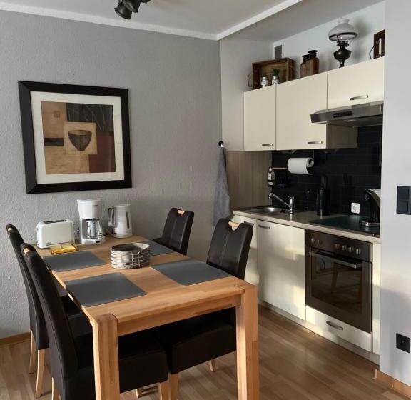 Happiness Ein Hauch Industrielles Design