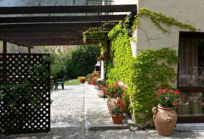 호텔 Agriturismo Roccagelli