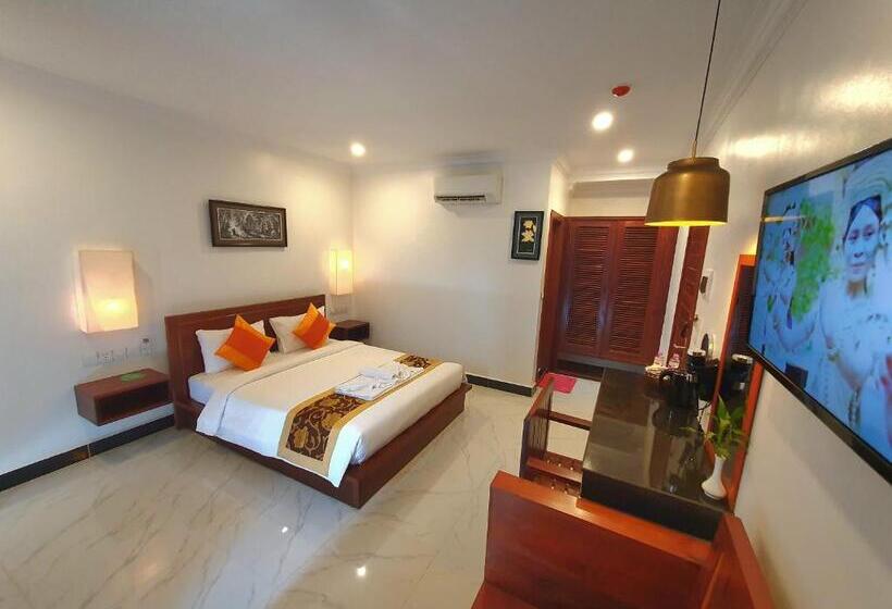 هتل Darling Pub Hostel