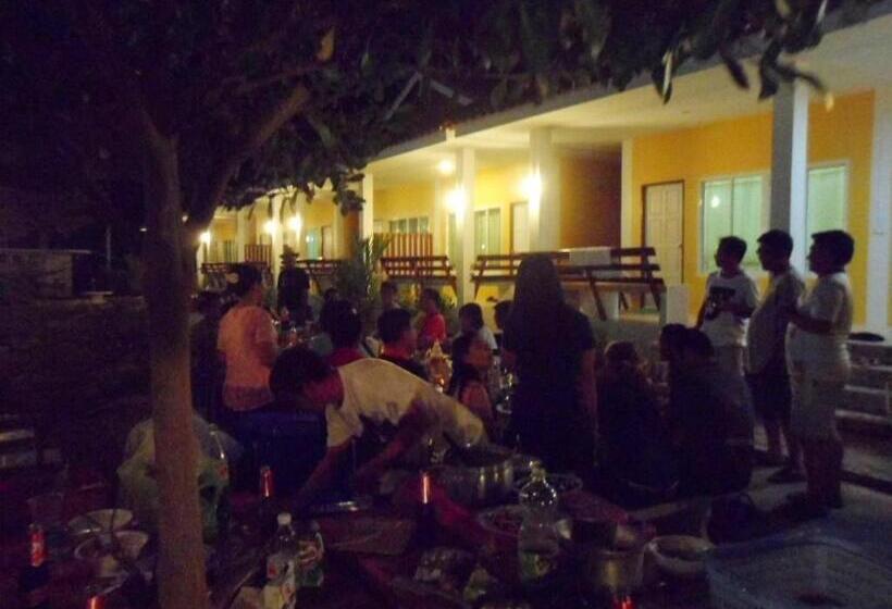Pooma Resort