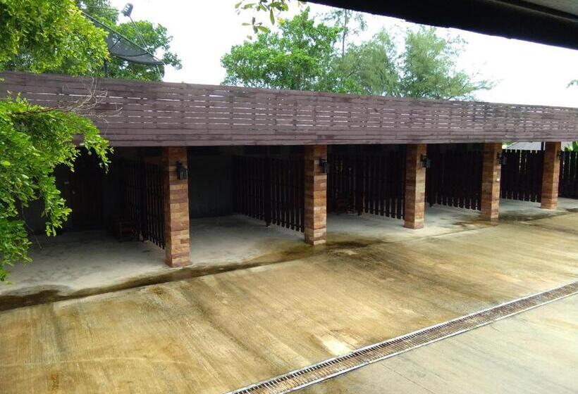 Pooma Resort