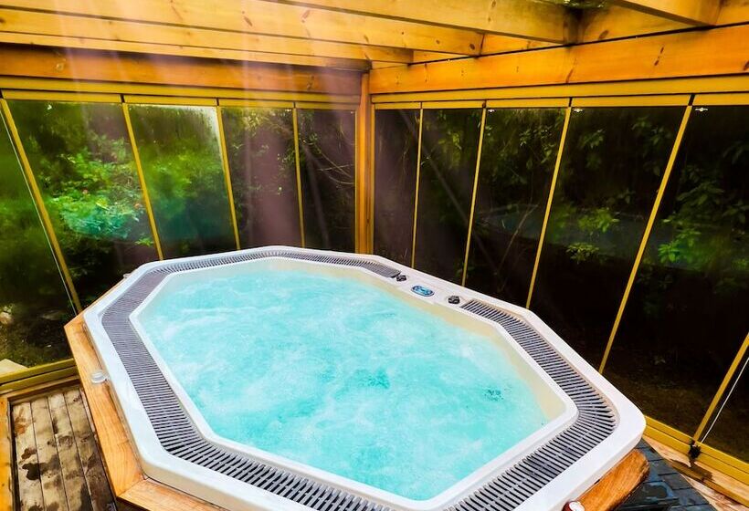 Banana Alaçatı Wellness Hotel   Adults Only