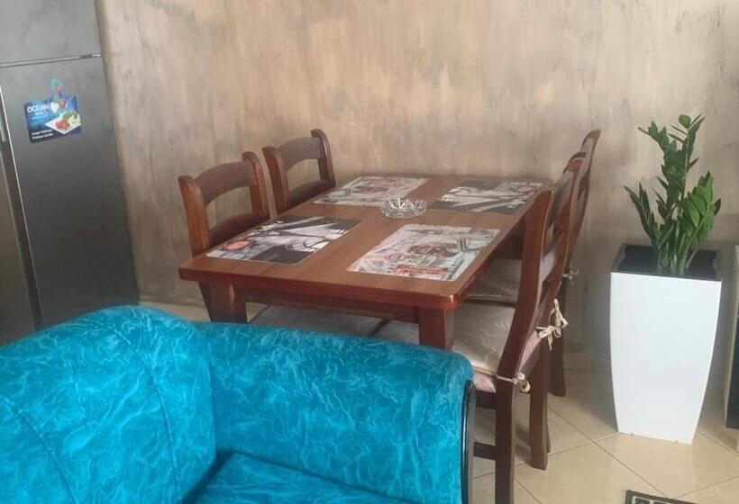 Guest House Fier