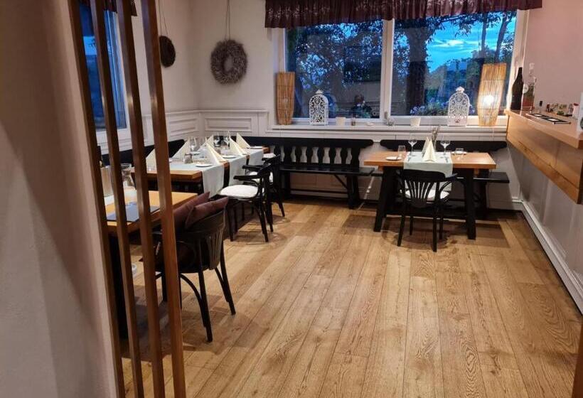 בית מלון כפרי Wirtshaus Leindl