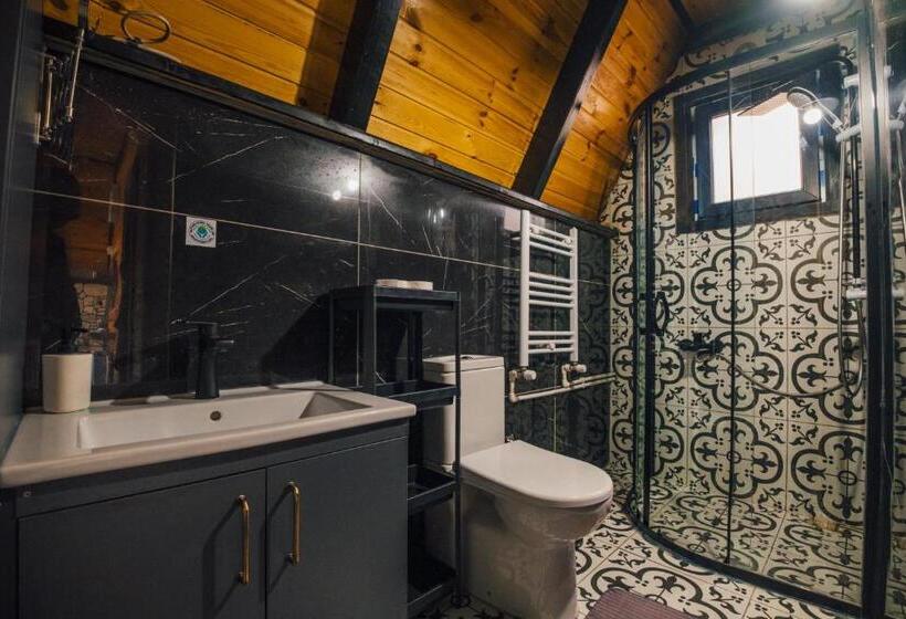 ベッドアンドブレックファースト Tree Bungalov Maşukiye