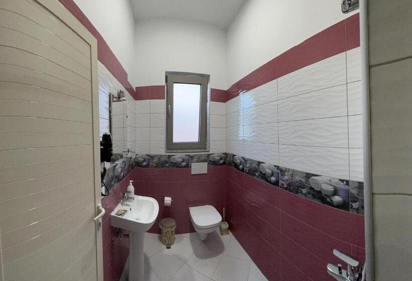 بنسيون Elma Guest House