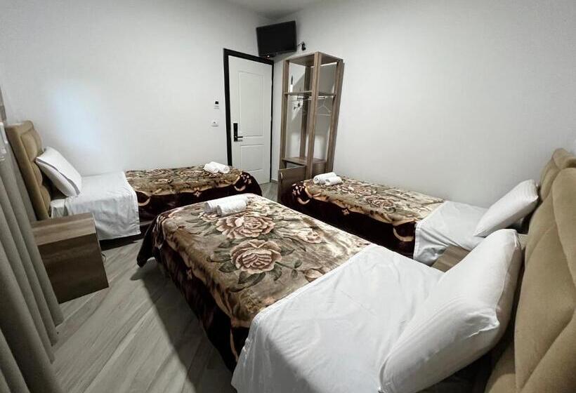 بنسيون Elma Guest House