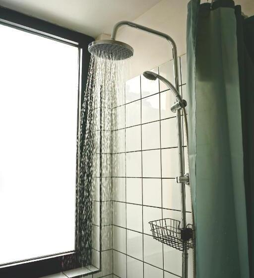 پانسیون Montana