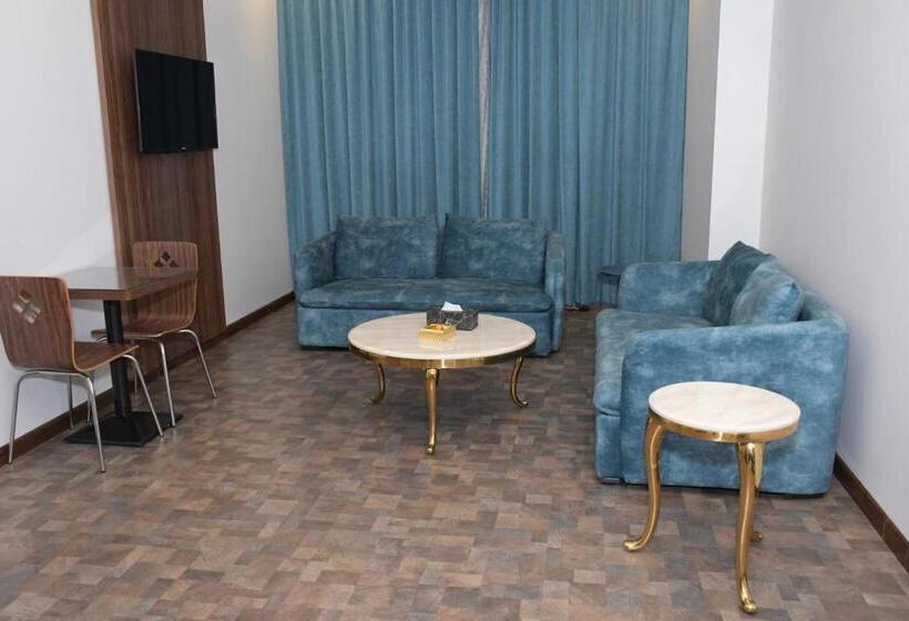 هتل Areen Airport