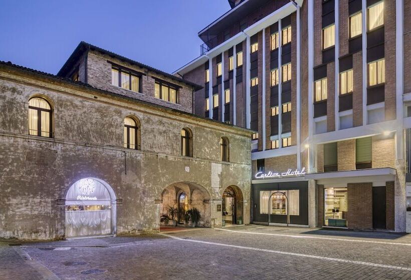 هتل Porta Altinia Suites