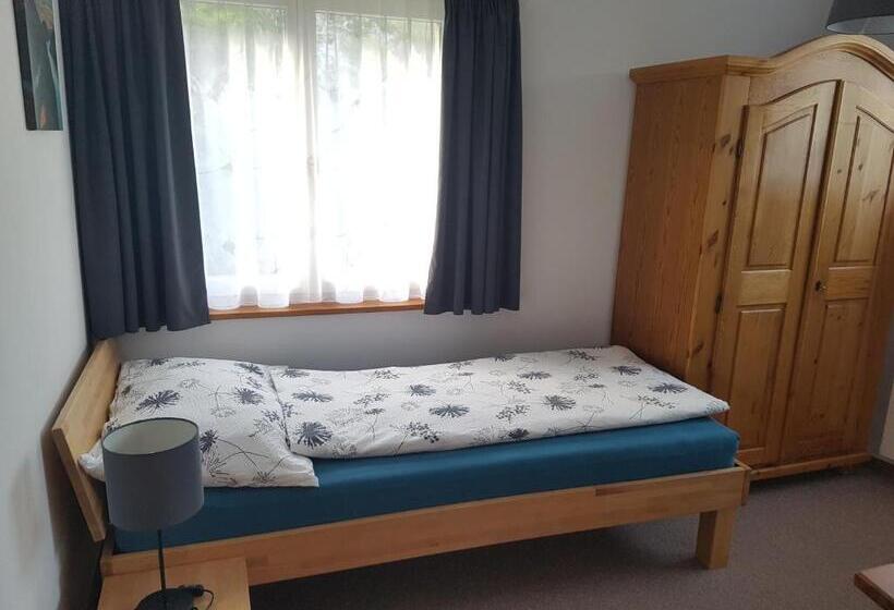 ペンション Casa Crap