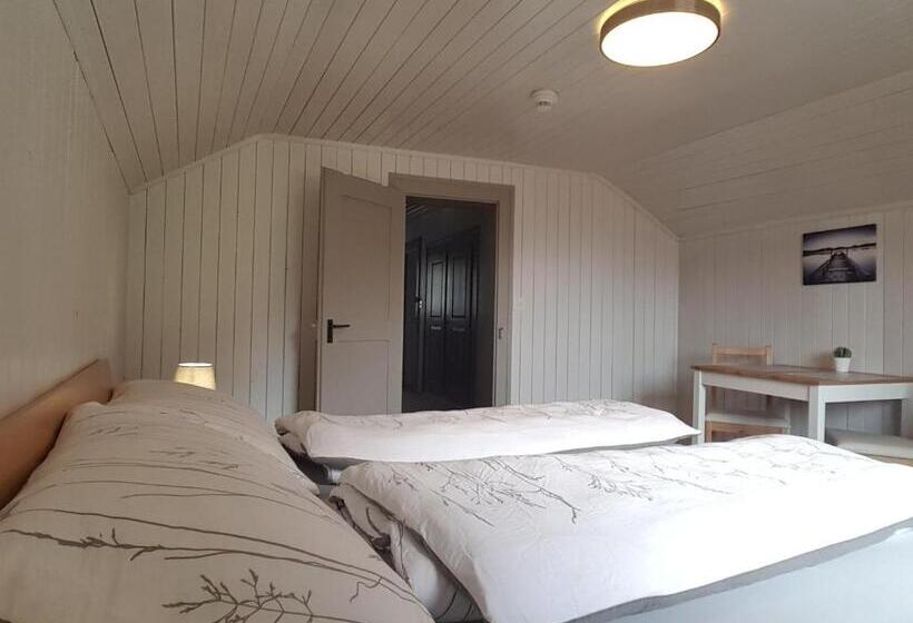 ペンション Casa Crap