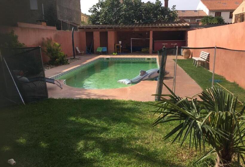 住宿加早餐 La Cathare