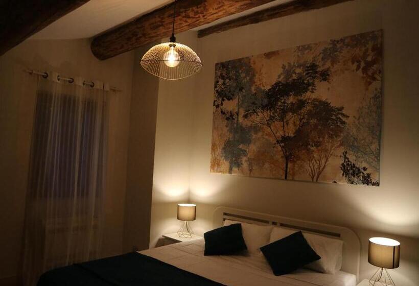 مبيت وإفطار Mas Du Rollier Chambres D Hôtes