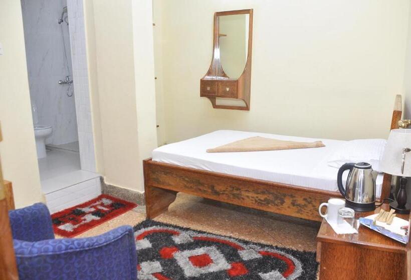 تختخواب و صبحانه Plumeria Motel   Stone Town Zanzibar