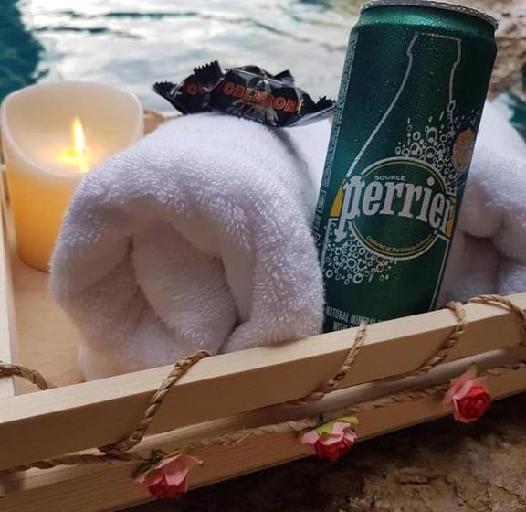 تختخواب و صبحانه Bkl Pool Villa Pattaya