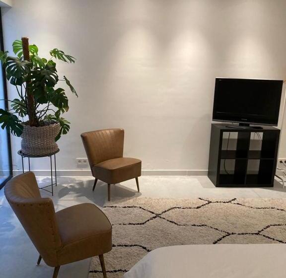 ベッドアンドブレックファースト Casa Violetta No Breakfast Incuded