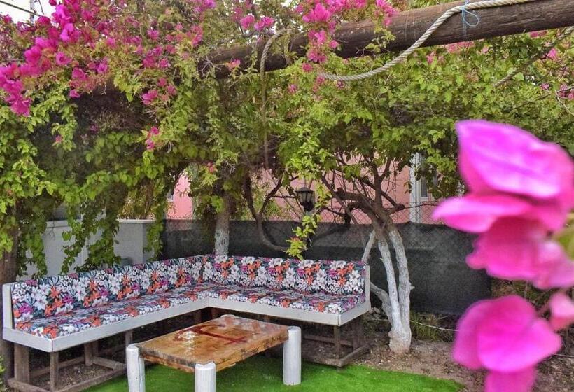 Eli̇t Otel