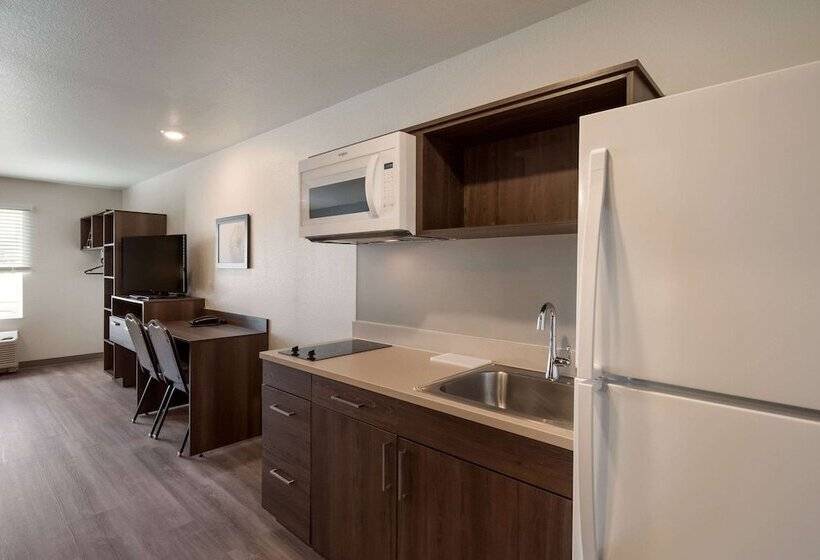 هتل Woodspring Suites Colorado Springs North  Air Force Academy