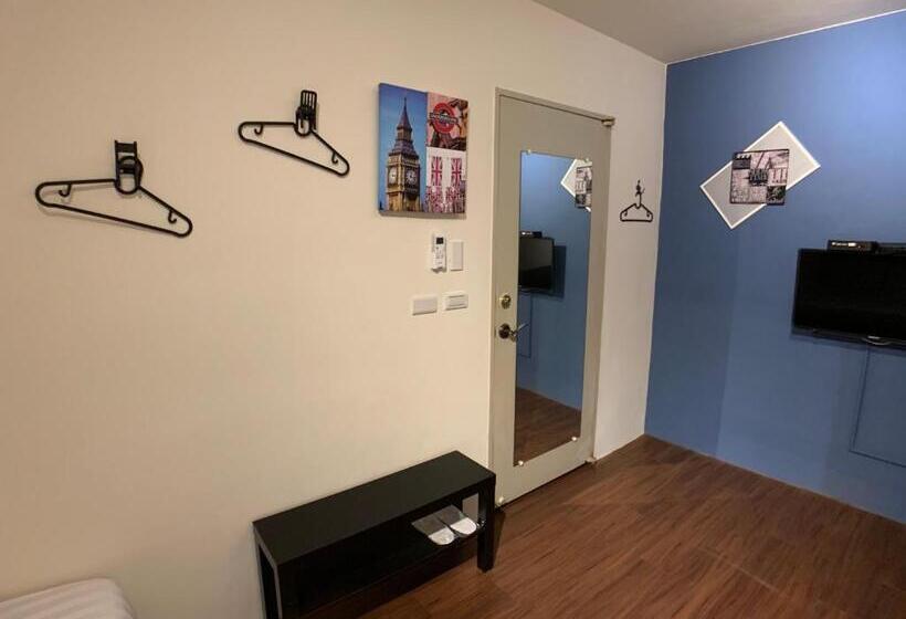 هاستل Lazy Bone