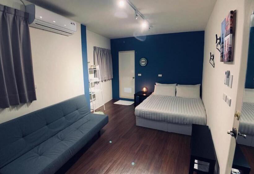 هاستل Lazy Bone