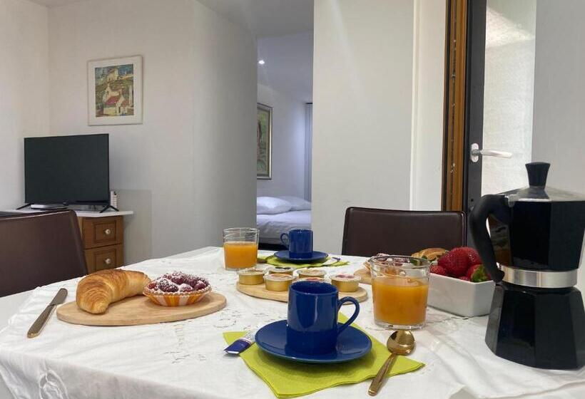 Casa Lele   Luna