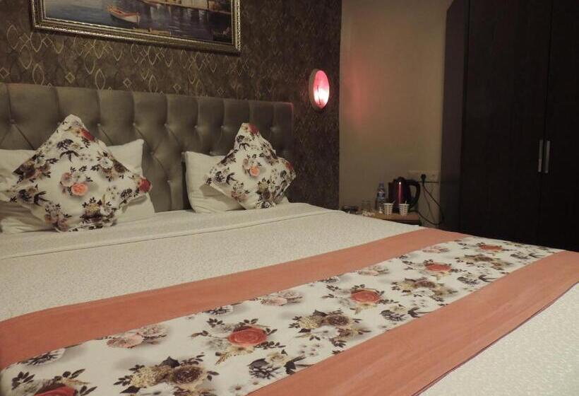 هتل Adana Saray