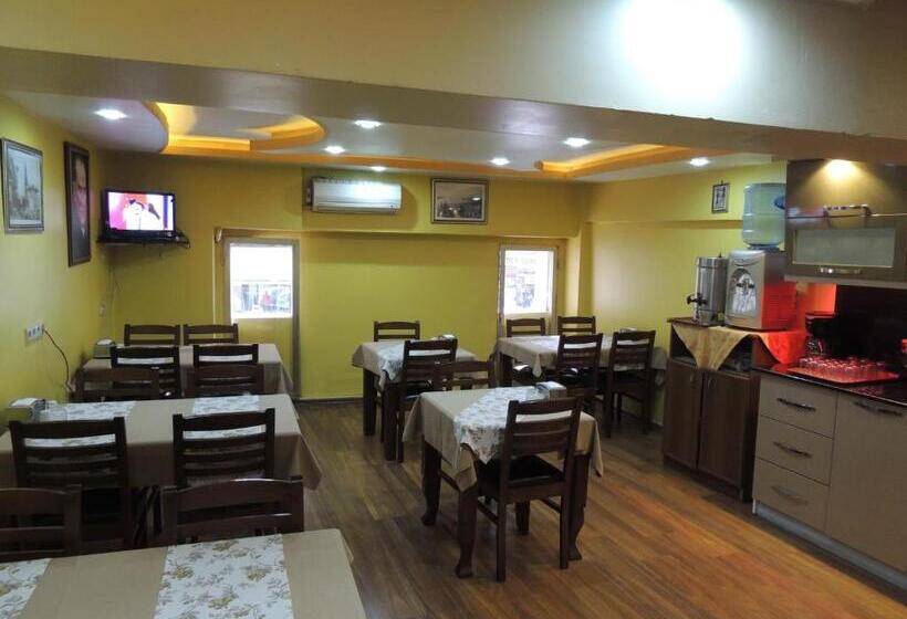 هتل Adana Saray