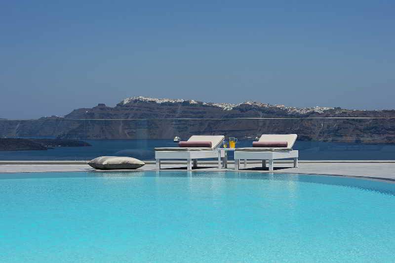 فندق Acroterra Rosa Luxury Suites & Spa