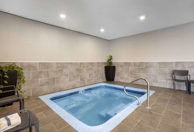 هتل Best Western Plus Columbia Inn