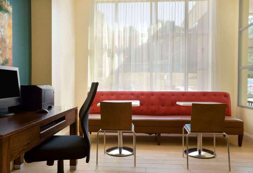 호텔 Days Inn & Suites By Wyndham Caldwell