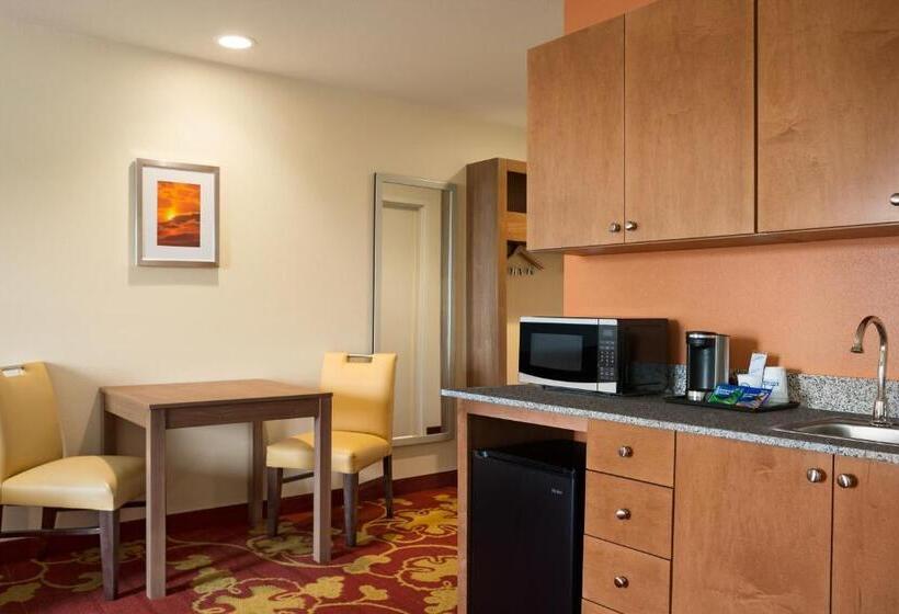 호텔 Days Inn & Suites By Wyndham Caldwell