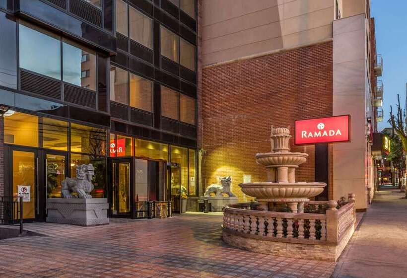 فندق Ramada By Wyndham Flushing Queens