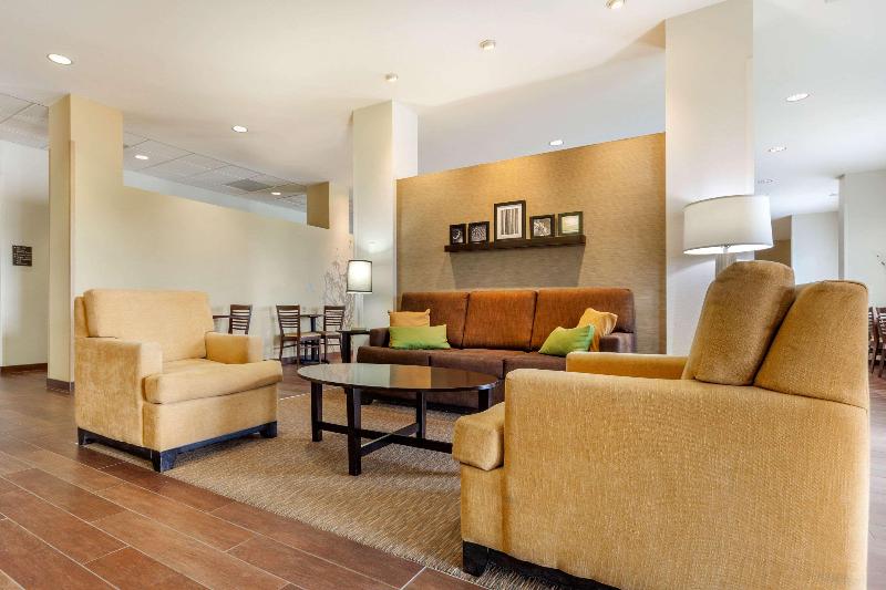 فندق Sleep Inn & Suites Devils Lake