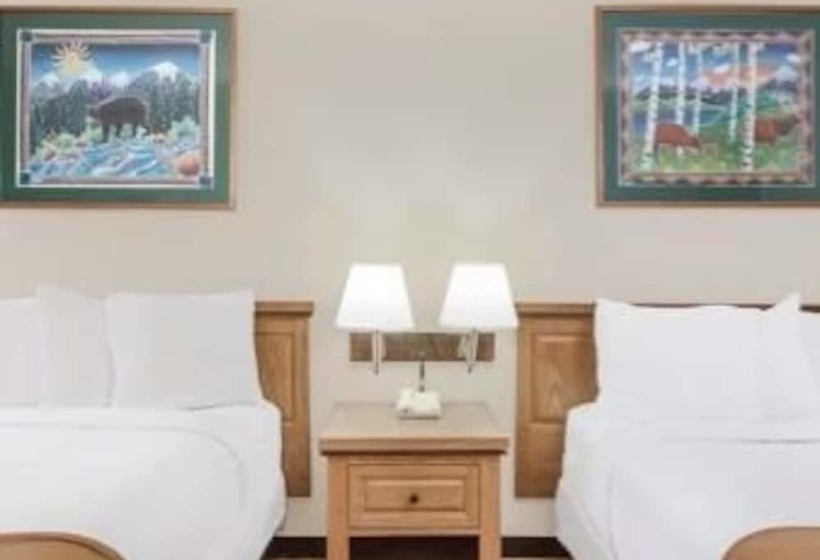 모텔 Knights Inn Crockett