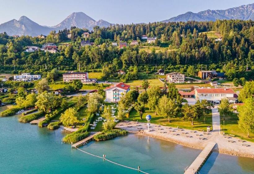 Strandhotel Faak