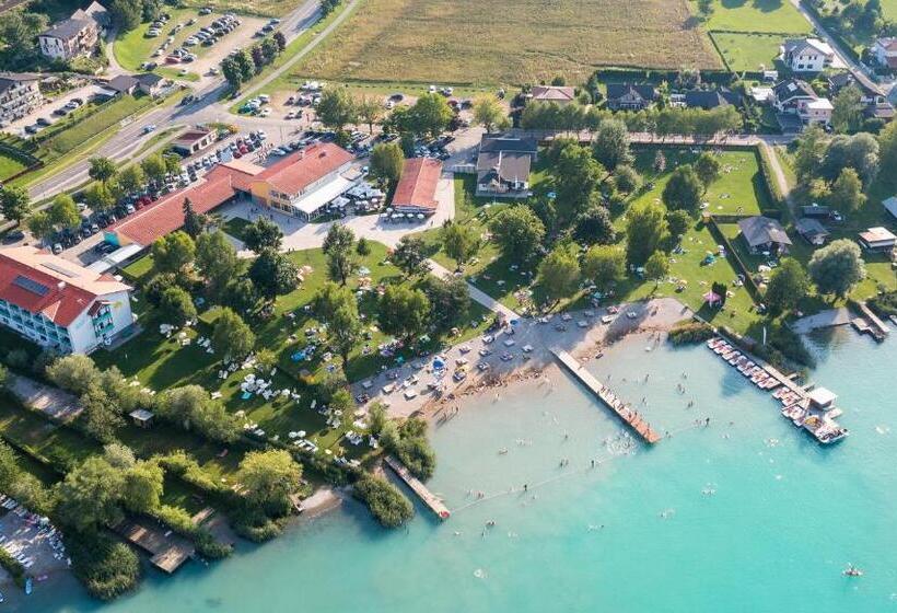 Strandhotel Faak
