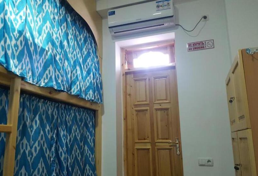 Amir Hostel