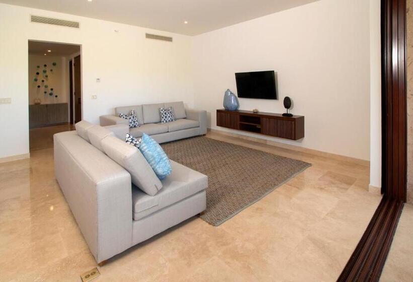 Bohari Palmilla