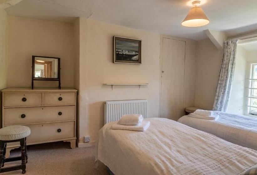 Finest Retreats   Valley Cottage