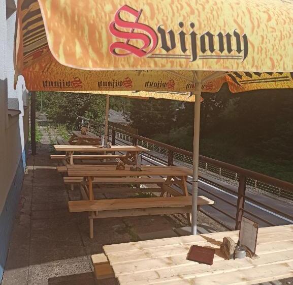 پانسیون Penzion Modřanka