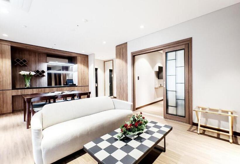 Hotel Intrada Icheon