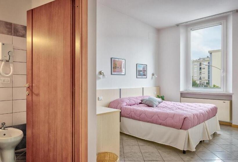 بنسيون Affittacamere Il Puntone