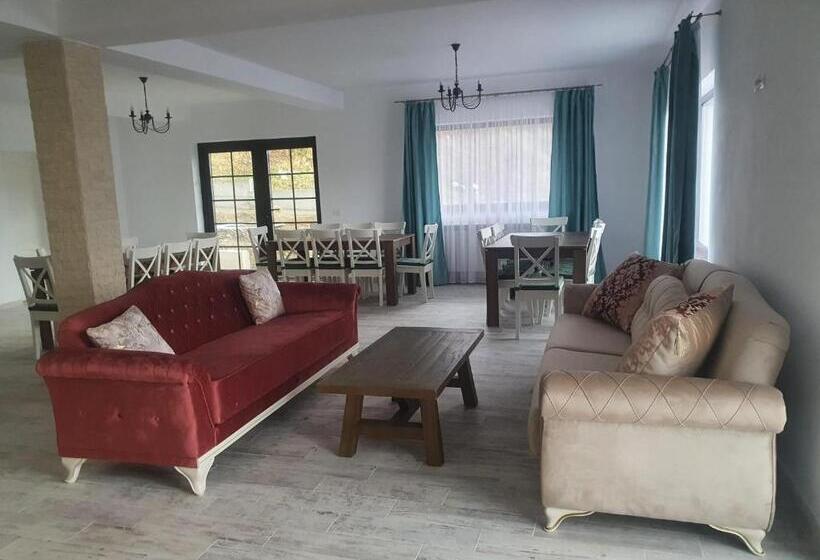 پانسیون Casa Stefan
