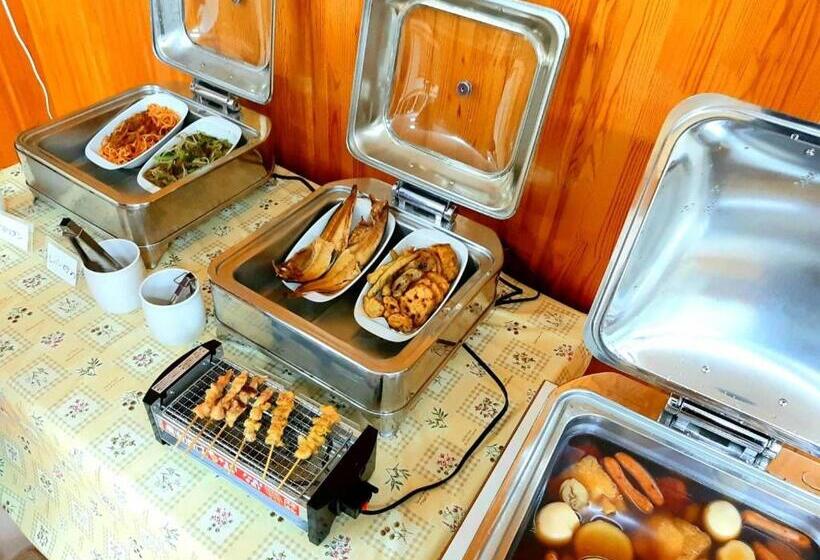 ニャー助のホテルん