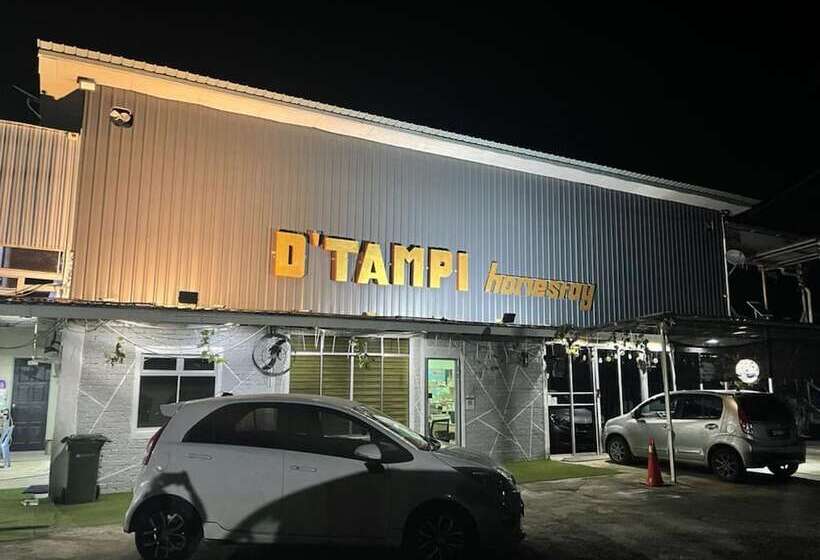 هتل Oyo 90370 D Tampi Homestay