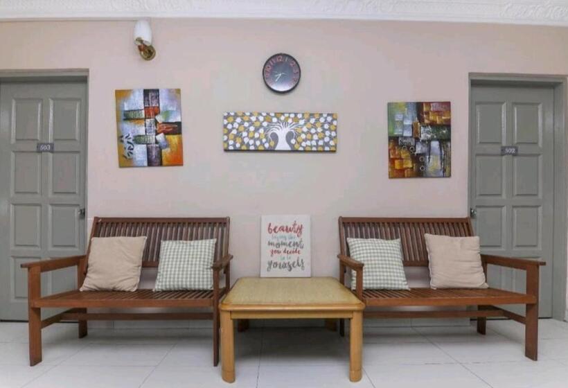 فندق Check Inn 2 Brinchang