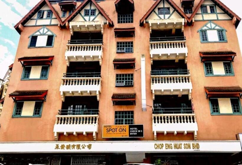 فندق Check Inn 2 Brinchang