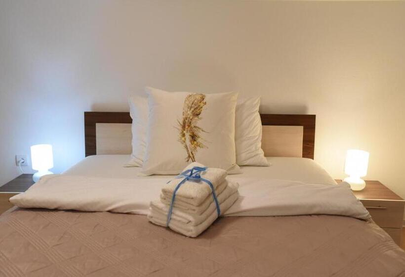 پانسیون Cirić Apartmani