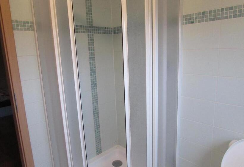 هاستل Rybářská Chata U Sumce